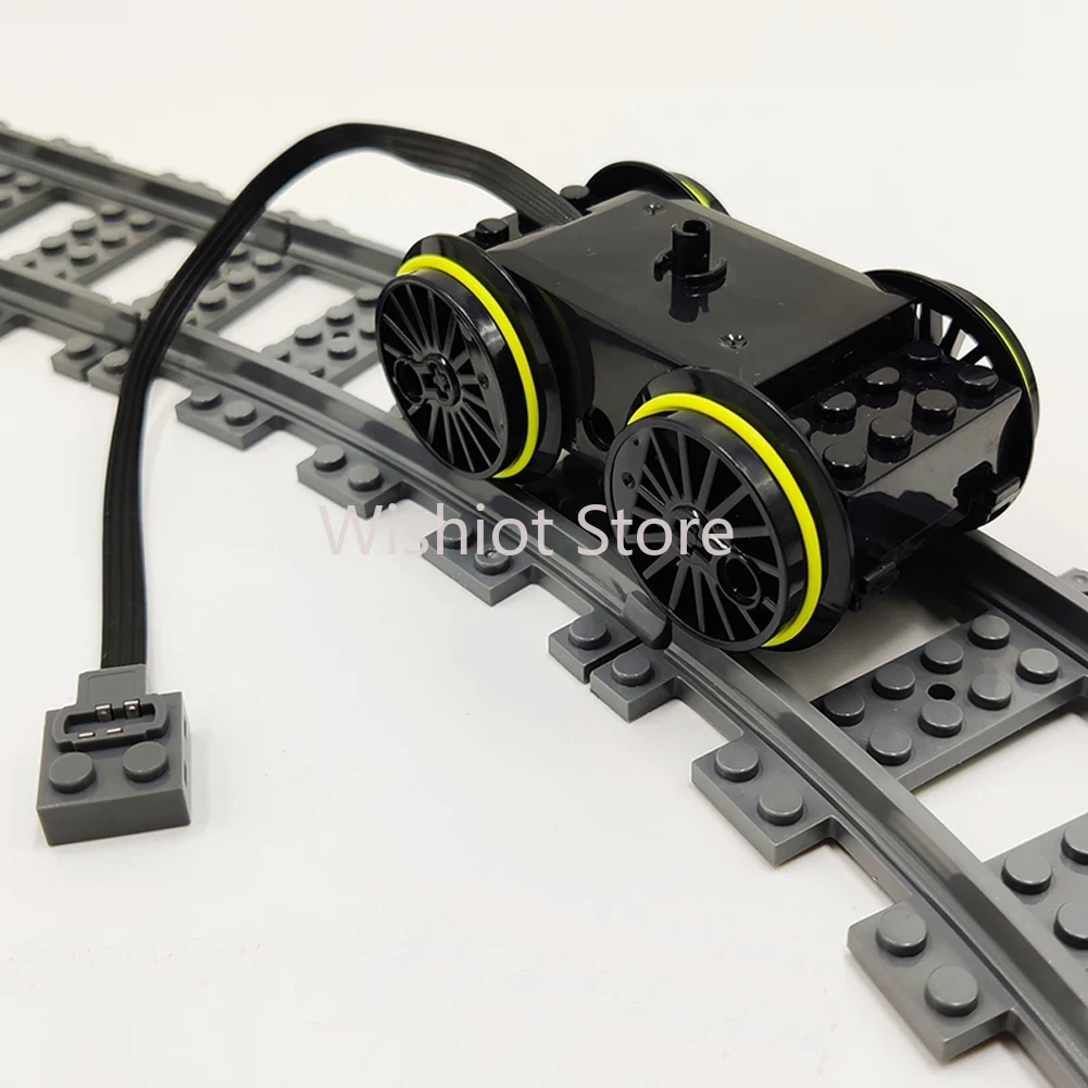 Технические детали Train Motor – обзор и цена Build Plate
